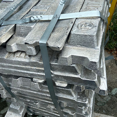 A7 A8の満足で純粋なアルミニウム インゴットは貴金属のインゴットを滑らかにする